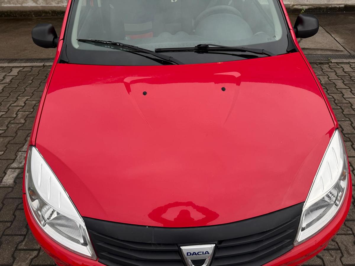 Dacia Sandero SD original Motorhaube OV21D Red Passion BJ09